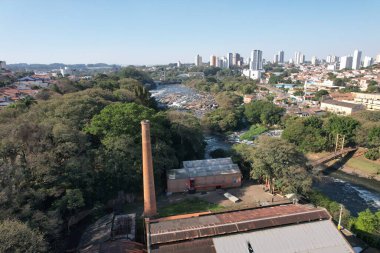 Piraciaba, Brezilya 'daki Old Sugar Mill ve Piracicaba nehri. Yüksek kalite fotoğraf