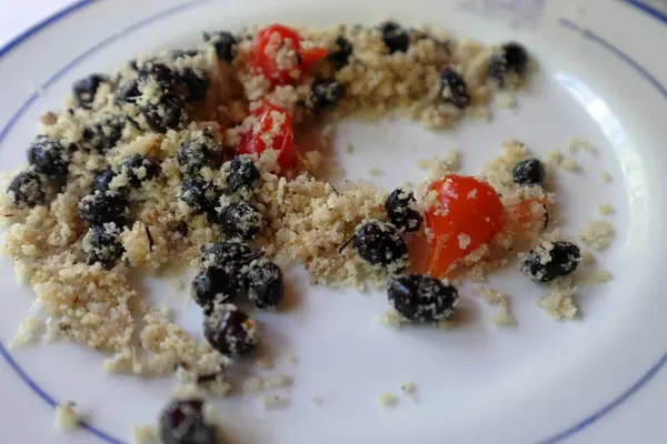 Stock image Tipical ant with cassava flour, also known as ica, indigenous meal typical of some places in the interior of brazil. High quality photo