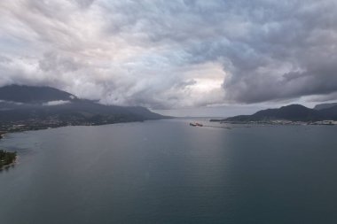 Brezilya 'nın Sao Paulo eyaletindeki Ilhabela adasının insansız hava aracı görüntüsü, Mayıs 2025