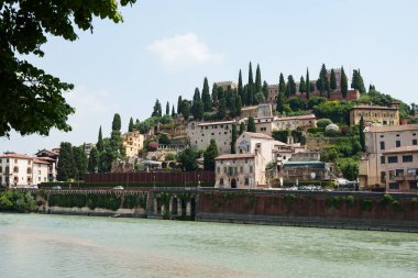 Verona Hillside with River View and Historic Mimarlık, İtalya.
