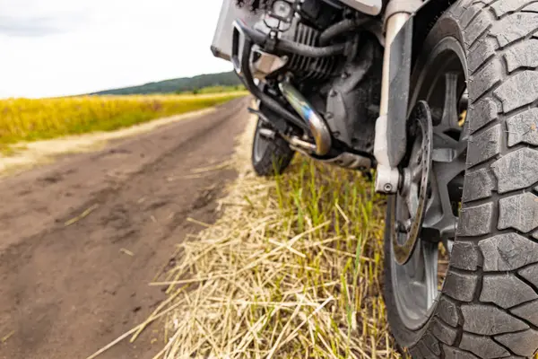 Motosiklet motoru parçası görüntüsü, boksör motoru silindiri.