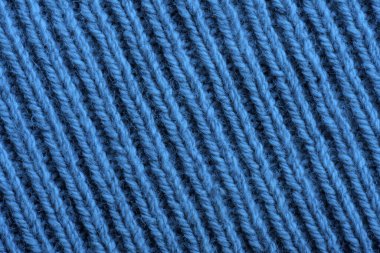  Yün ipliklerden yapılmış mavi desenli kumaş