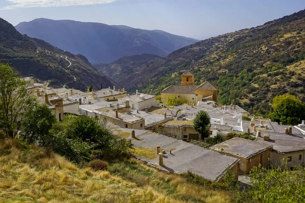 Vista Panoramica Una Città Della Sierra Nevada Granada — Foto Stock