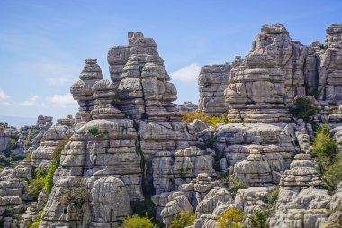 Malaga 'nın Torcal de Antequera bölgesinde ilginç şekillere sahip kaya oluşumları