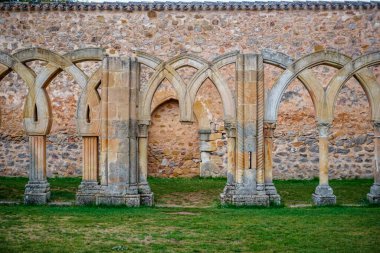 San Juan de Duero 'nun Roma manastırı 12. yüzyılda inşa edildi.