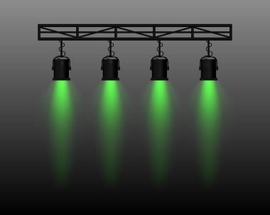 Spot ışığı ayarlandı. Dört sahne ışığı yeşil kiriş, kiriş yapısına asılı. Tiyatro, konser, gösteri ve etkinlikler için profesyonel ışıklandırma ekipmanları. Odaklanmış aydınlatma, performans ayarları.