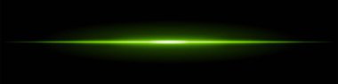 Siyah arka planda yatay ışık parlaması. Yumuşak eğilimli parlak yeşil ışık, fütürist enerji, lens yansıması, sinematik ışıltı.