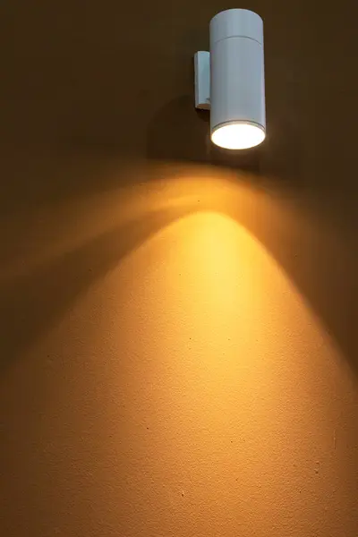 Настінна Лампочка Освітлює Стіни Кімнати — стокове фото