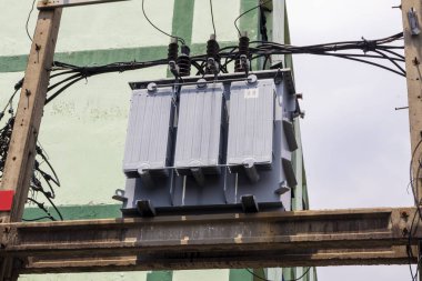 Yüksek binalar için trafo güç dağıtım dolabı, binalara yüksek voltajlı güç kaynağı