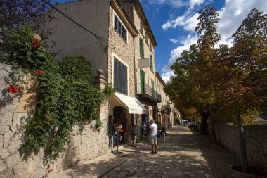 Valldemossa, Palma de Mallorca - İspanya. 26 Eylül 2022. Mallorca adasının batı kesiminde, Balear Adaları özerk bölgesinde yer almaktadır.