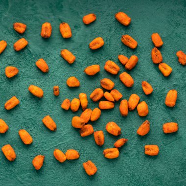 Crisp roasted chili corn - Zea mays