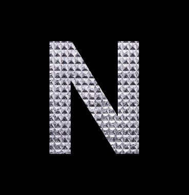 Alfabe harfi n-desenli parlak gümüş kağıt