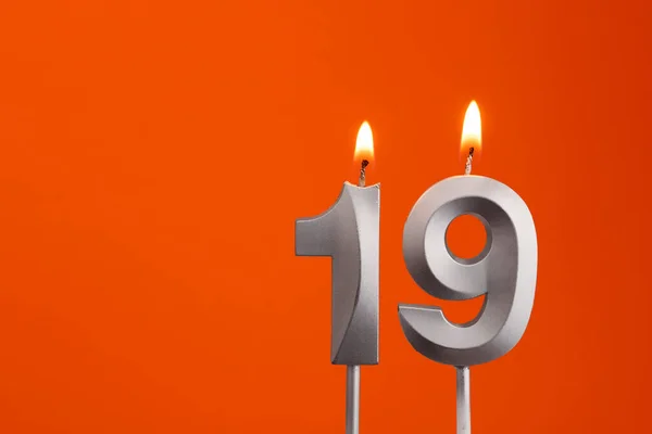 Número Vela Aniversario Plata Sobre Fondo Naranja — Foto de Stock