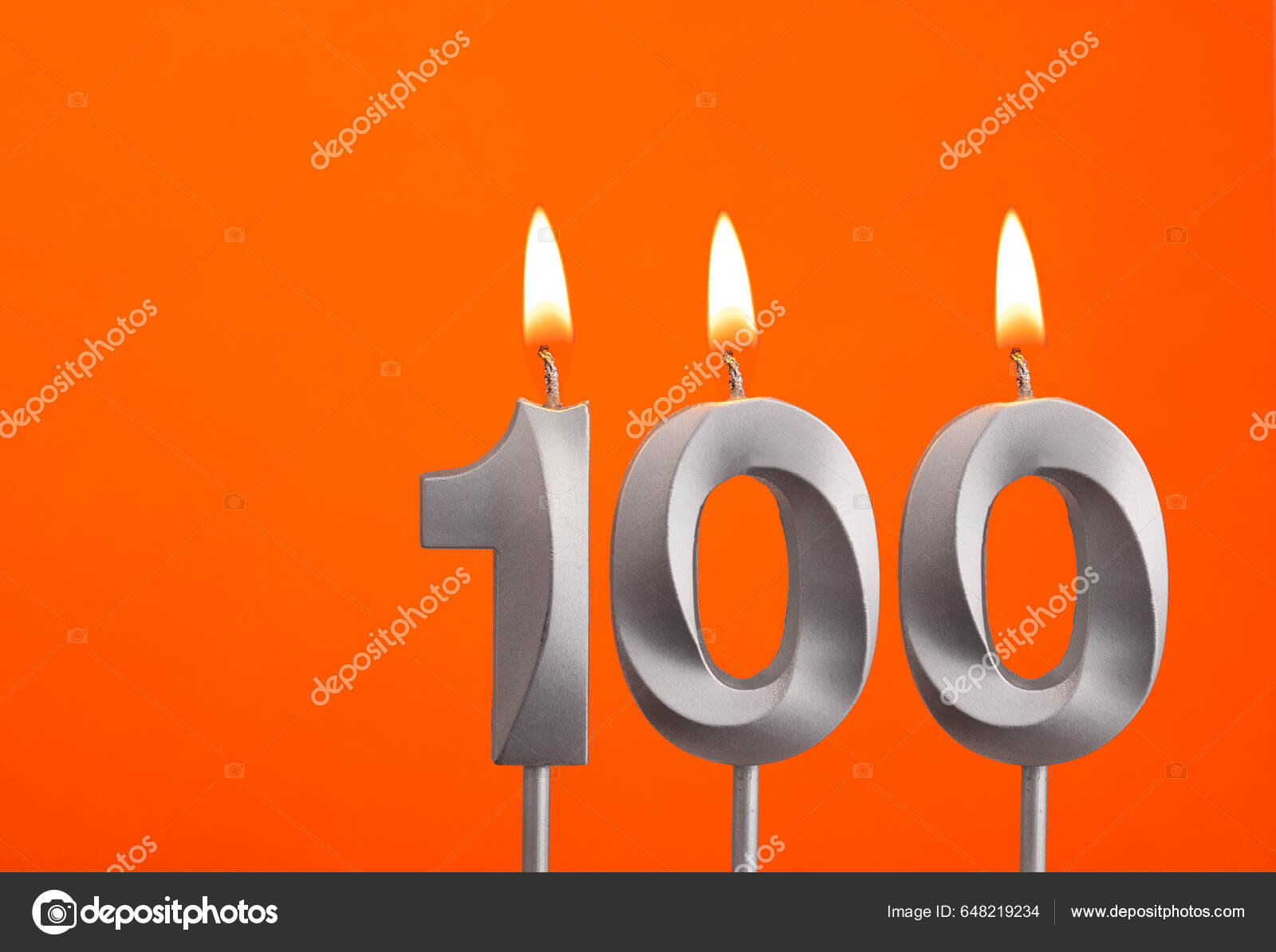 Bougie Numéro 100 Anniversaire Fond Orange image libre de droit par  Luisecheverriurrea © #648219234