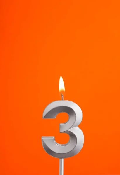 Numero Candela Anniversario Ardente Sfondo Arancione Schiumoso — Foto Stock
