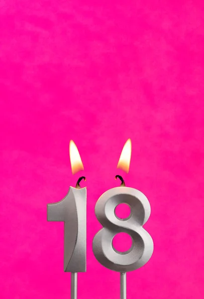 第18支蜡烛 在富士背景下庆祝生日 — 图库照片