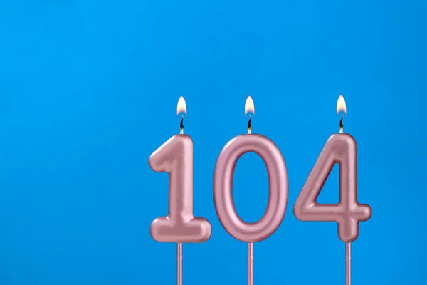 Vela Número 104 Cumpleaños Blues Fondo Espumoso — Foto de Stock