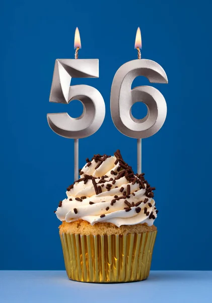 Tarjeta Cumpleaños Vertical Con Pastel Lit Vela Número Sobre Fondo —  Fotos de Stock