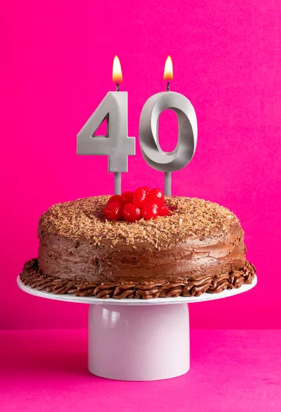 Verjaardagskaart Met Kaars Nummer Chocoladetaart Roze Achtergrond — Stockfoto