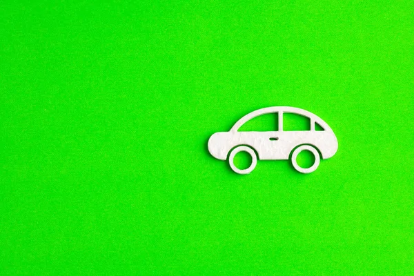Ikona Samochodu Zielonym Tle Kolor Koncepcja Ekosamochodu Czyste Środowisko — Zdjęcie stockowe