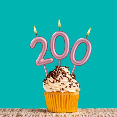 Takipçi veya beğeni sayısı - 200 numaralı mum