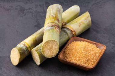 Doğal bastonlu esmer şeker - Saccharum officinarum