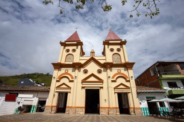 Hispania, Antioquia - Kolombiya - 24 Ağustos 2023. Belediye 1925 yılında 5469 kişilik nüfusuyla kurulmuştur..