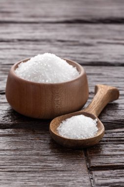 Magnezyum klorür taneleri, iyonik mineral bileşiği, deniz tuzu.