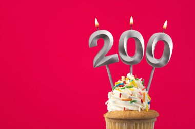 200 numaralı mum - takipçi veya beğeni sayısı