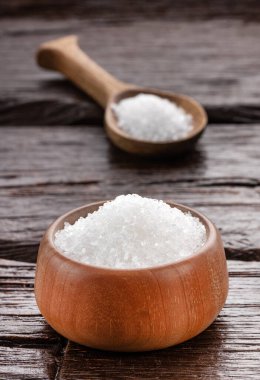 Tahta kaşık ve kâsede magnezyum klorür - kimyasal bileşen