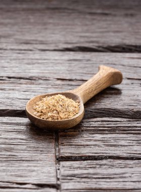 Psyllium içeren soya lifine dayanan yiyecek tozu.