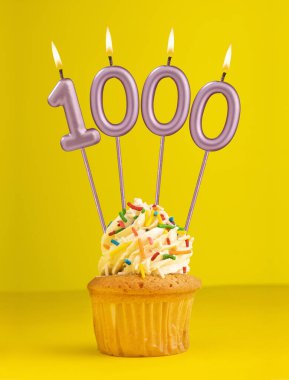 Takipçi veya beğeni sayısı - 1000 numaralı mum