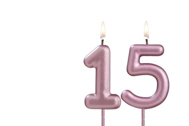 15. mum - Beyaz arkaplanda doğum günü mumu