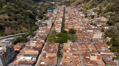 Ciudad Bolivar, Antioquia - Kolombiya. 21 Şubat 2024.Aerial view with drone of the mayor located in the southwest region of the Department.