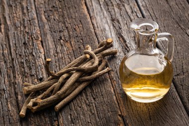 Organik kediotu tıbbi sıcak içeceği Valeriana Officinalis