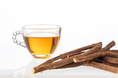 Glicyrhiza glabra tozu - Meyan kökü sıcak içecek