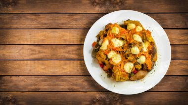 Tipik Kolombiya yemekleri - Geleneksel çocuk yahnisi