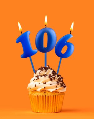 Mavi doğum günü mumu ve kek - 106 numara