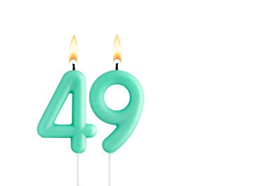 Beyaz arkaplanda yeşil doğum günü mumu - 49 numaralı mum