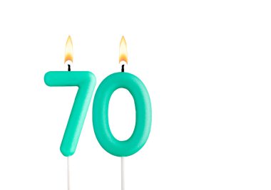 Doğum günü numarası 70 - Beyaz arkaplanda yeşil doğum günü mumu