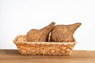 Organik Andean Maca - Lepidium meyenii kökü.