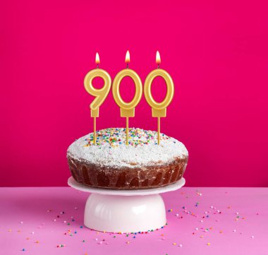 Takipçi veya beğeni sayısı - 900 numaralı mum