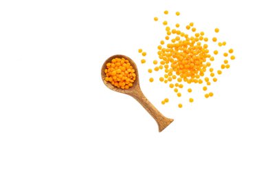 Çiğ kırmızı mercimekli kaşık..