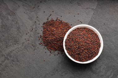 Organik kurutulmuş kahverengi hardal tohumu - Brassica juncea