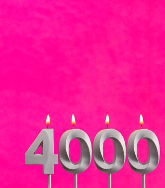 Takipçi veya beğeni sayısı - 4000 numaralı mum