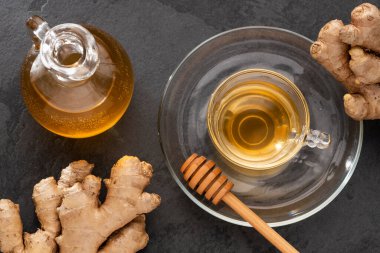 Zingiber officinale - Sıcak zencefil kökü içeceği.