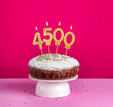 4500 numaralı mum - takipçi veya beğeni sayısı