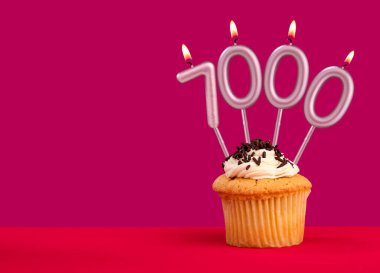 7000 numaralı mum - takipçi veya beğeni sayısı