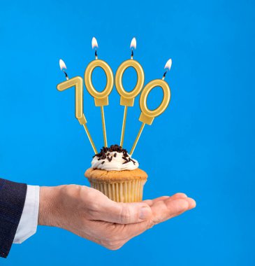 Takipçi veya beğeni sayısı - 7000 numaralı mum