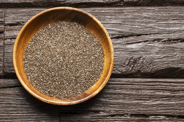 Kâsede taze taze Chia tohumları - Salvia Hispanica.